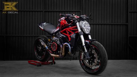 DUCATI MONSTER - 003