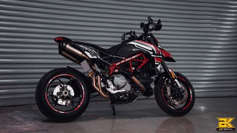 DUCATI HYPERMOTARD 950 - 008