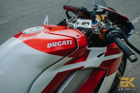 DUCATI PANIGALE V4 - 014