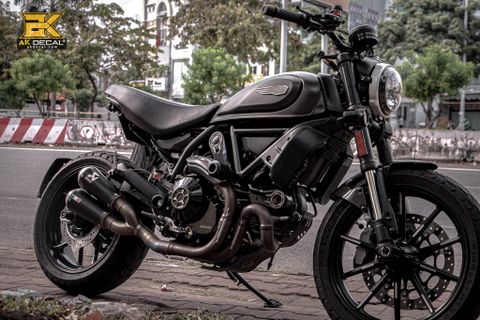 DUCATI SCRAMBLER - 061121