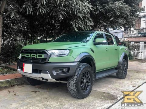 FORD RANGER WILDTRAK - 11 WRAP GREEN