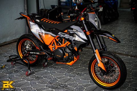 KTM 690 SMC - 180723