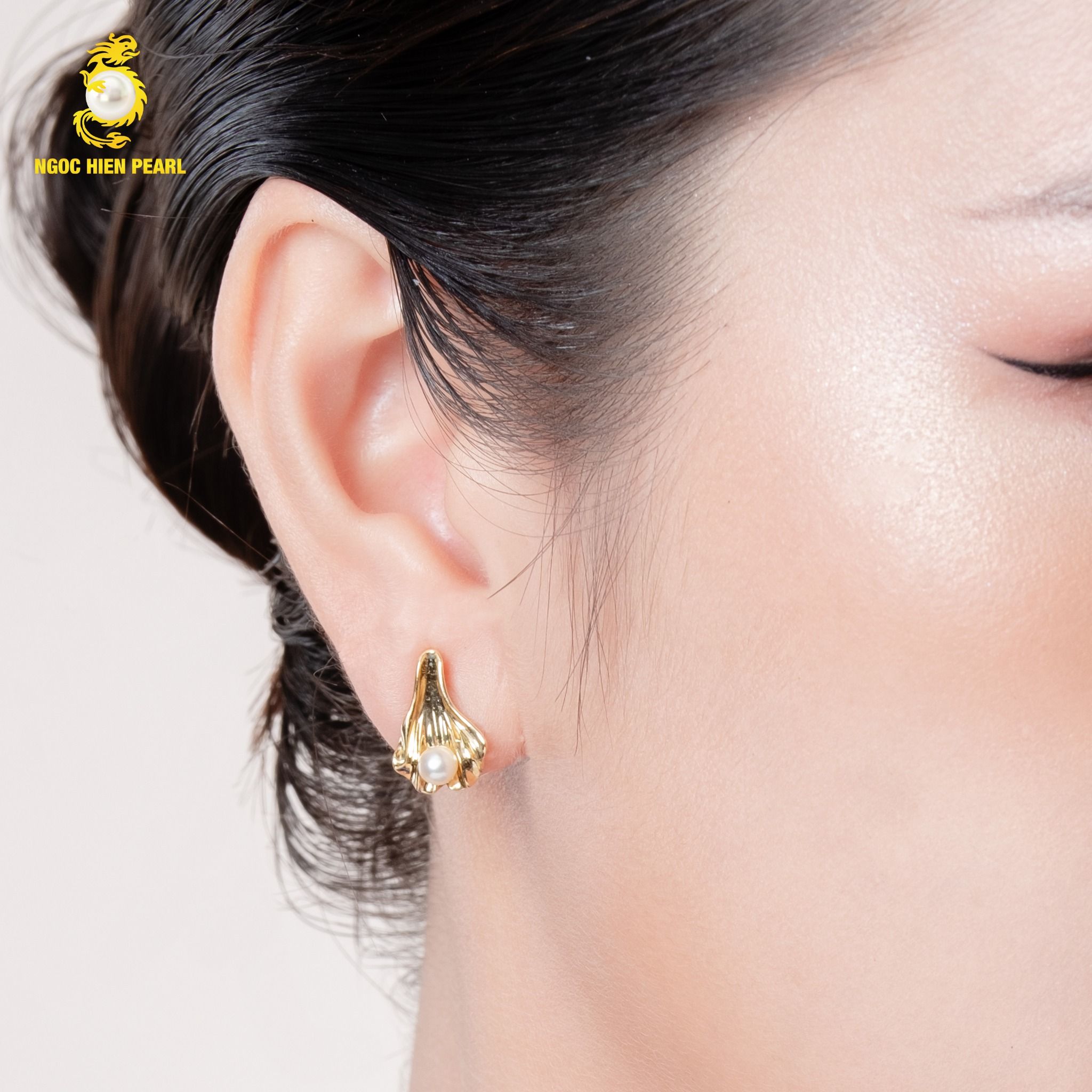 Bông tai ngọc trai tự nhiên GCE111