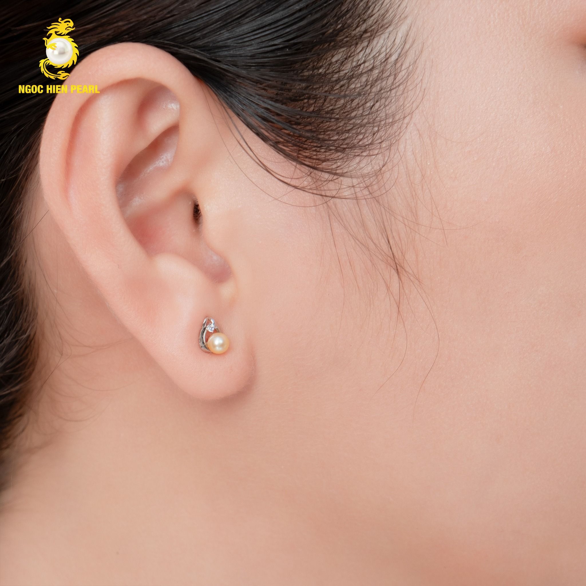Bông tai ngọc trai tự nhiên GCE111