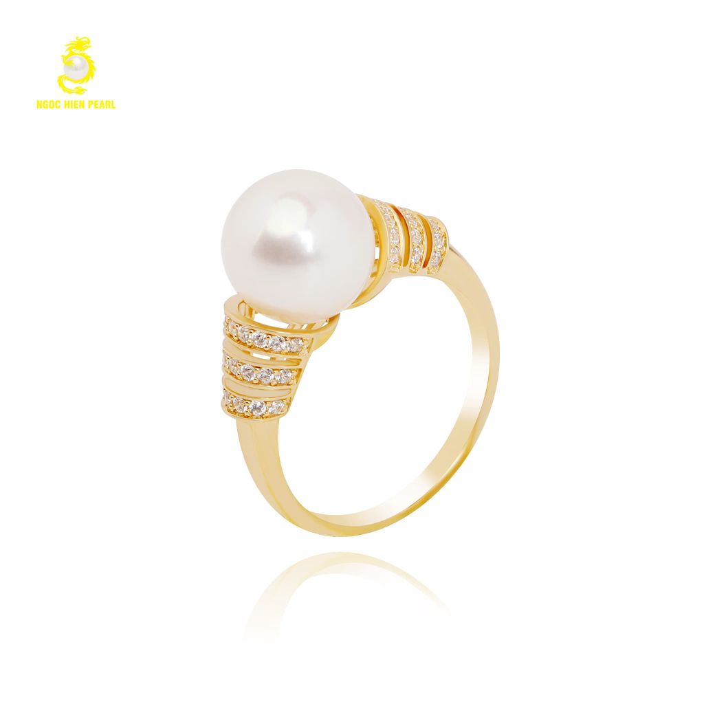 Nhẫn ngọc trai Freshwater kết hợp vàng 18K GR0511