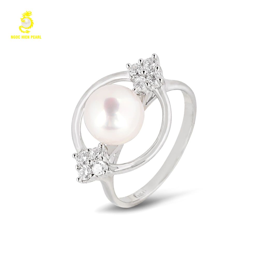 Nhẫn ngọc trai Akoya kết hợp vàng trắng 18K GR0S05