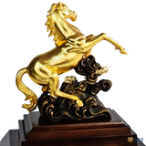 Quà tặng Ngựa Chiến dát vàng 24k ACT GOLD ISO 9001:2015