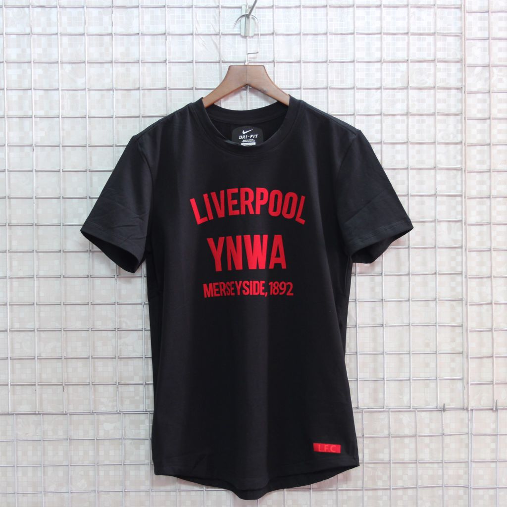 Áo thun đá banh Liverpool màu đen ( mẫu YNWA)