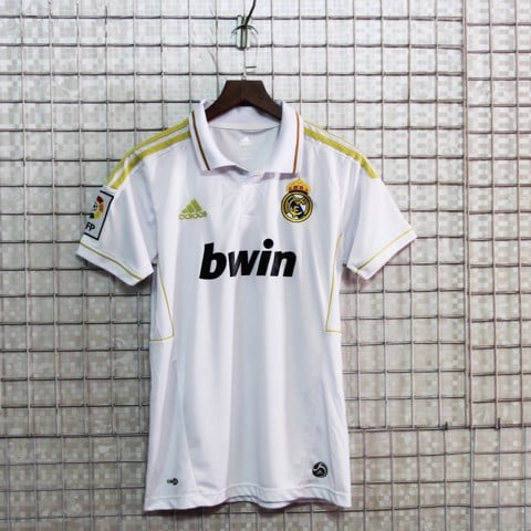 Áo Real Madrid 2011- 2012 classic retro sân nhà ( màu trắng)