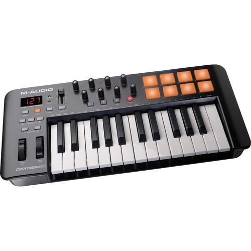  M-Audio Oxygen MIDI Controller 