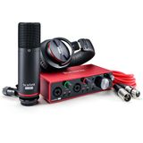  Focusrite Scarlett 2i2 Studio Pack (3rd Generation) 