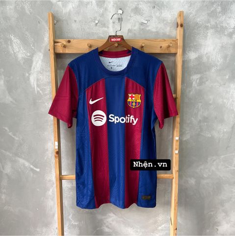 ÁO ĐẤU BARCELONA SÂN NHÀ PLAYER MÙA GIẢI 2023/2024