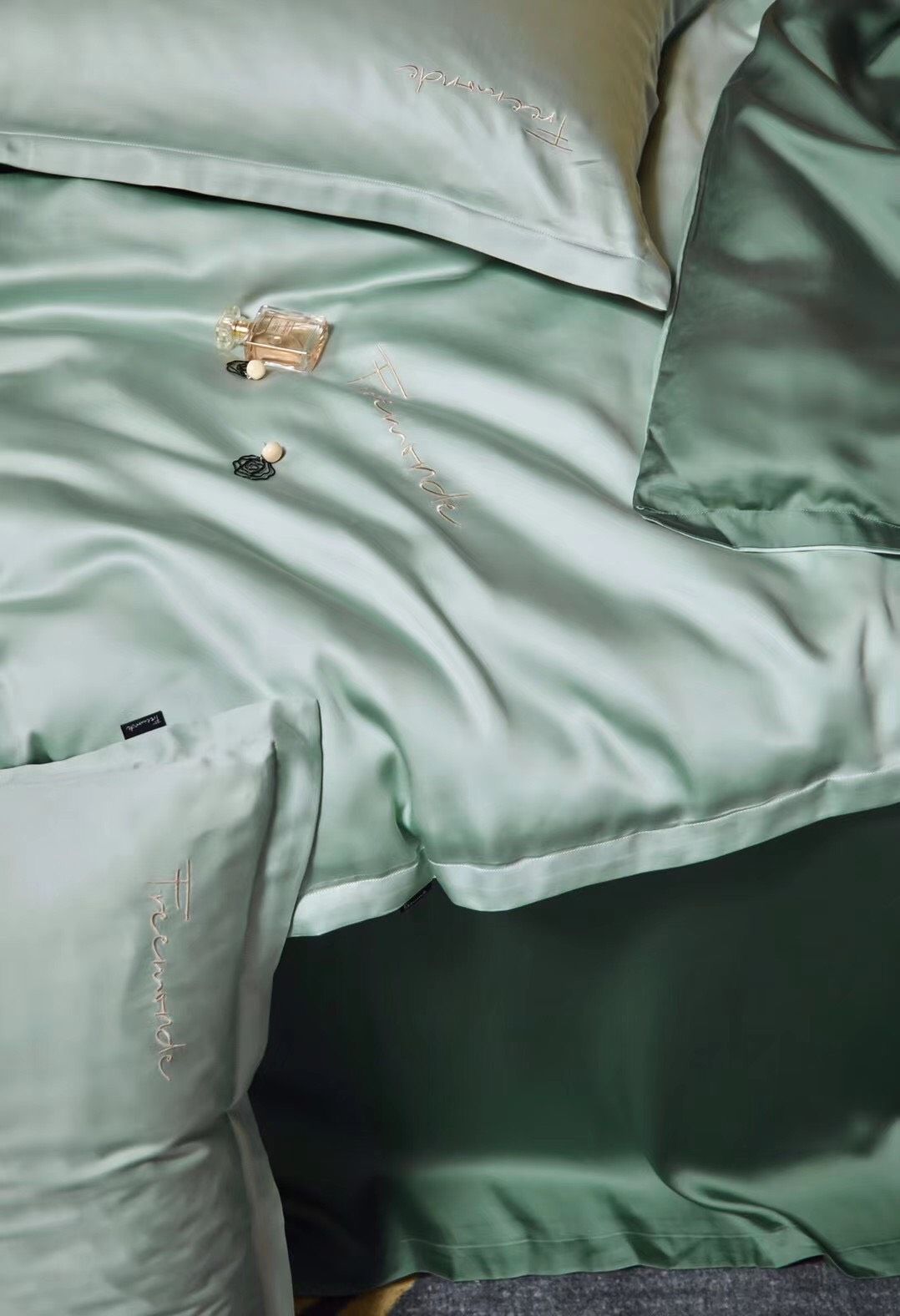 Bộ Chăn Ga Tencel 80S Freemonde Phối Xanh - Rêu