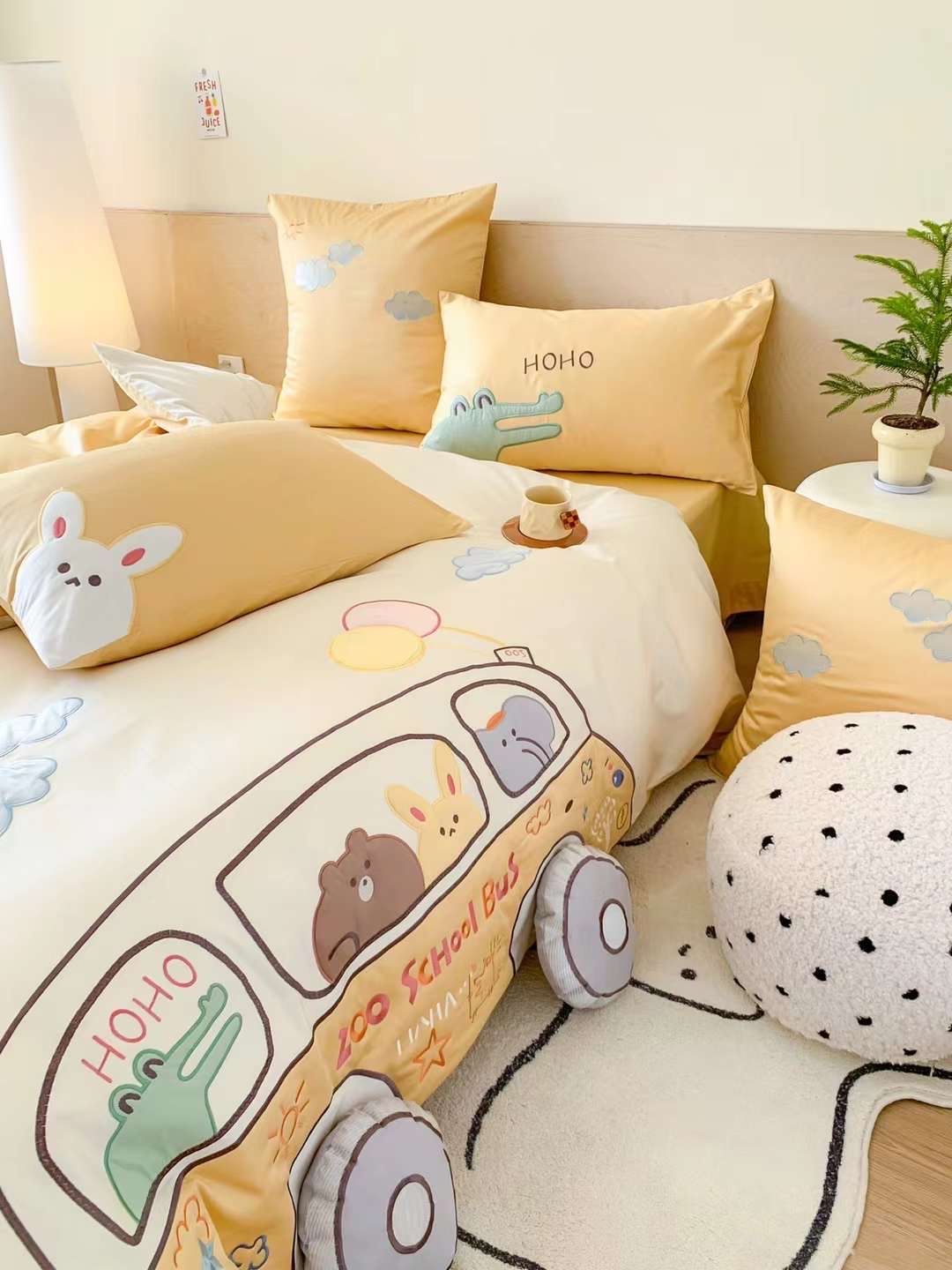 Bộ Chăn Ga Lụa Satin 100s Cho Bé - Xe Bus Vàng