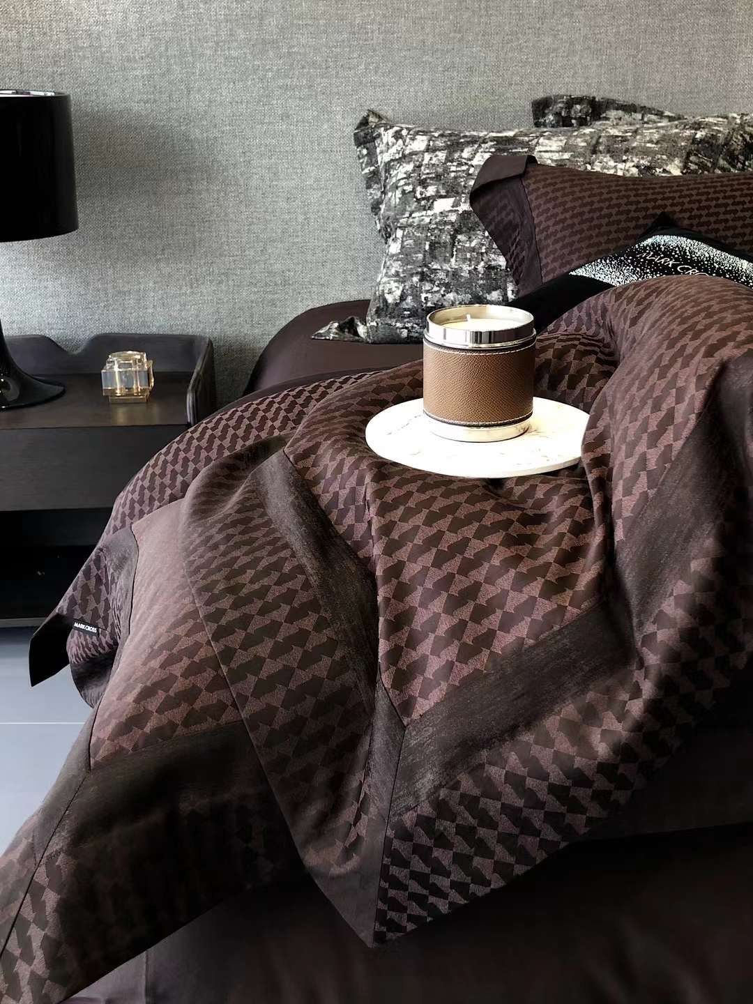 Set Chăn Ga Tencel 120s Markcross Dệt Vân Chìm - Màu Nâu