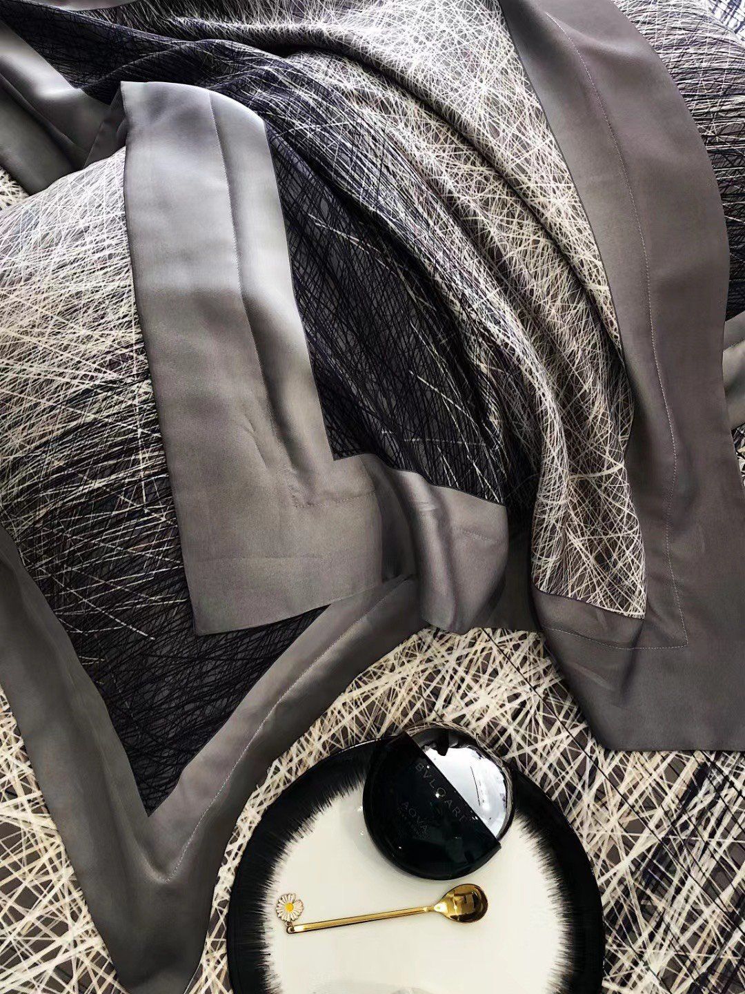 BỘ CHĂN GA LỤA TENCEL 120S JOML - MÀU 2