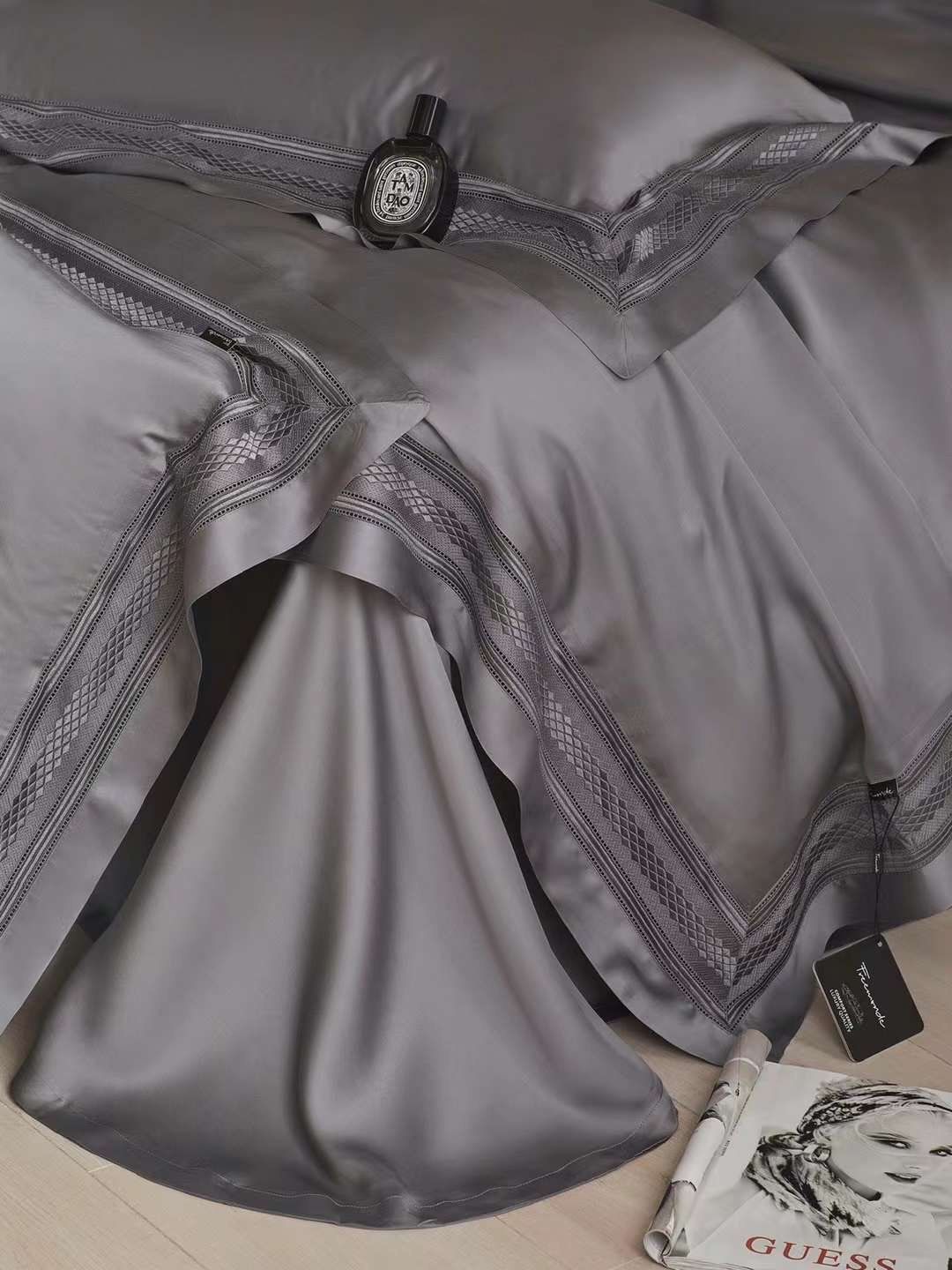 BỘ CHĂN GA TENCEL 120S FREEMONDE 2024 - MÀU XÁM
