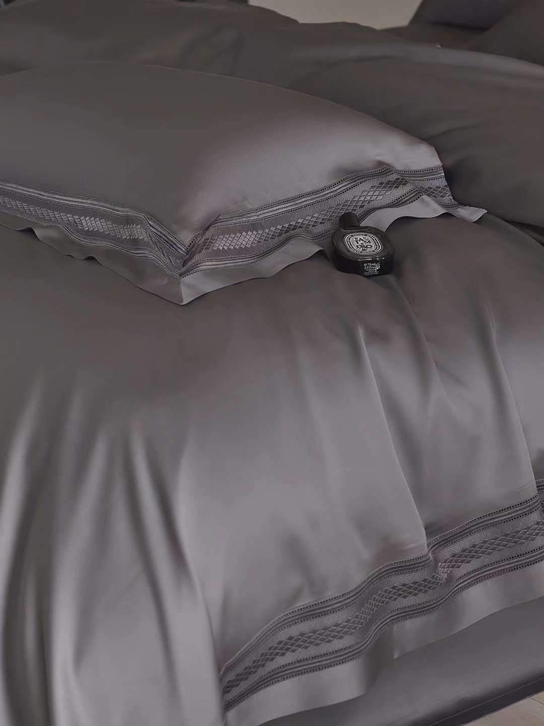 BỘ CHĂN GA TENCEL 120S FREEMONDE 2024 - MÀU XÁM