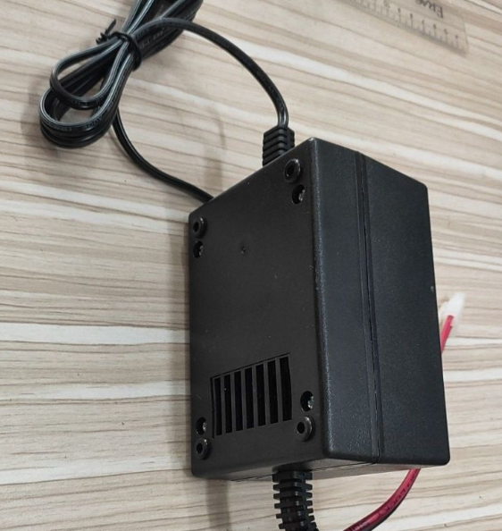 Nguồn cơ 36V 2A