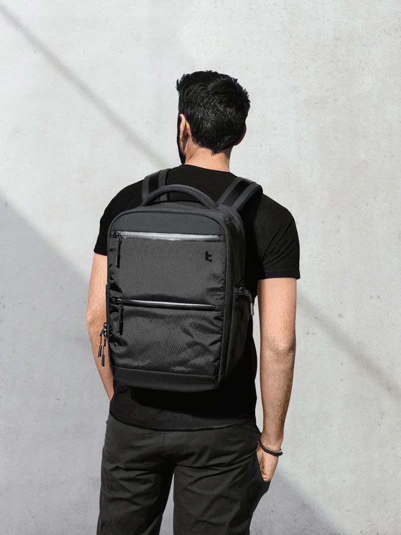 BA LÔ TOMTOC (USA) X-PAC TECHPACK BLACK 20 lít - H73E1D1 (Đen)