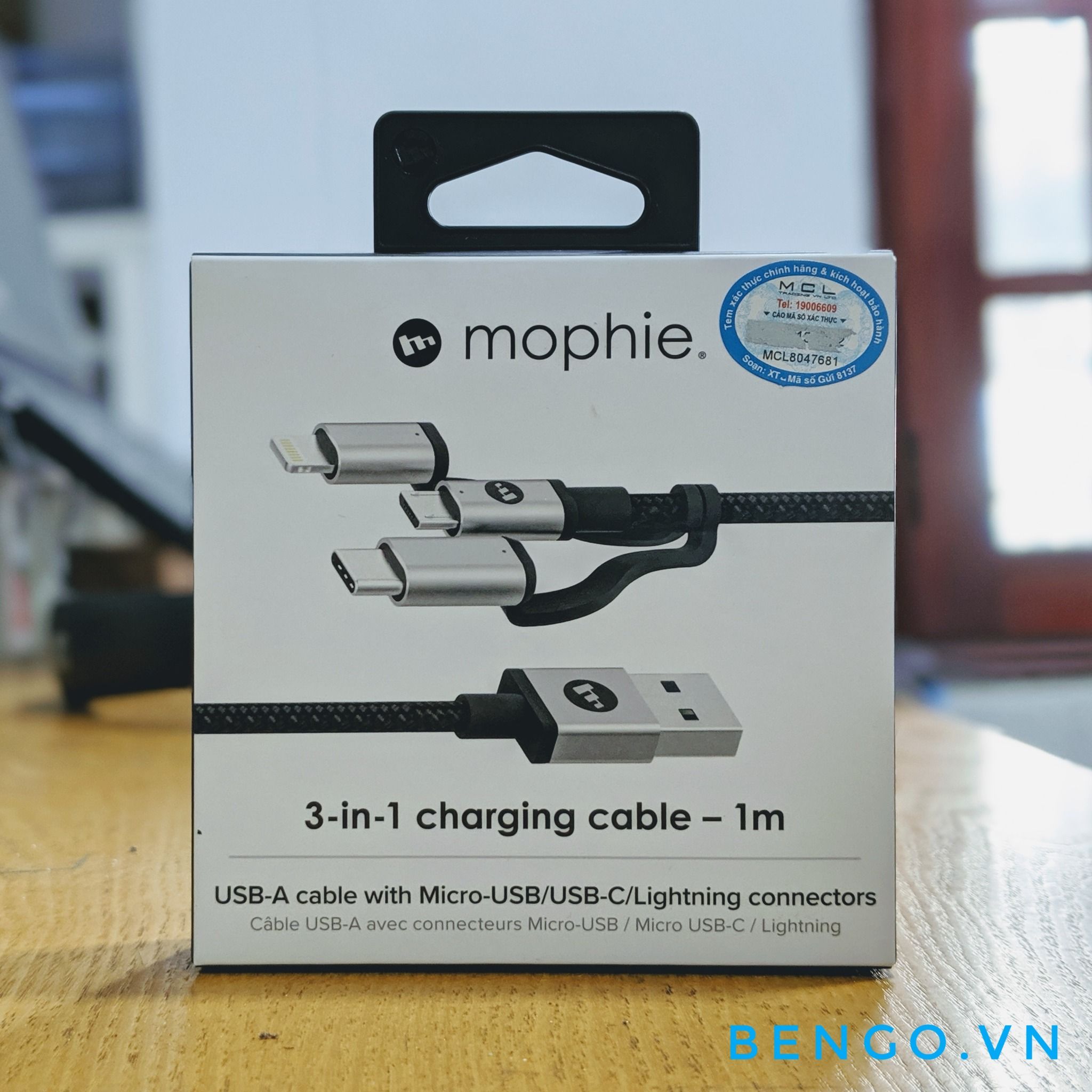 Cáp MOPHIE 3 Đầu Chuyển | USB-A To Micro USB, USB-C, Lightning Cable
