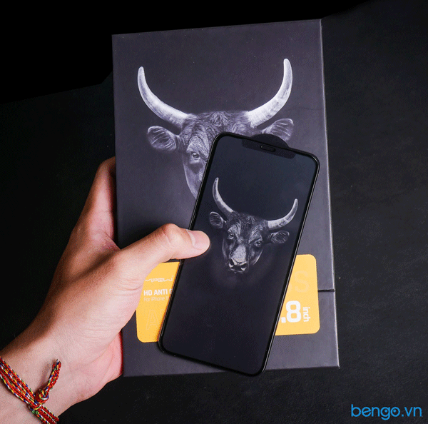Dán cường lực iPhone 12 Pro Max MIPOW Kingbull HD (2.7D) Premium chống nhìn trộm