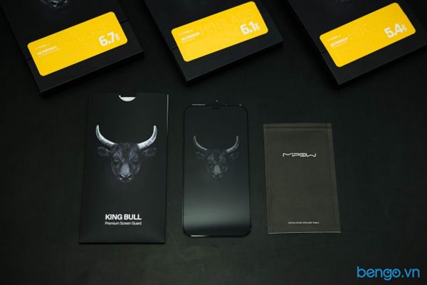 Dán cường lực iPhone 12 Pro Max MIPOW Kingbull HD (2.7D) Premium chống nhìn trộm