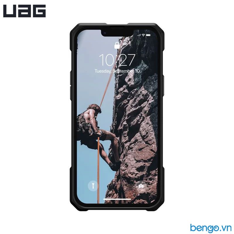 Ốp Lưng iPhone 13 Pro Max UAG Monarch MagSafe Series - Carbon Fiber
