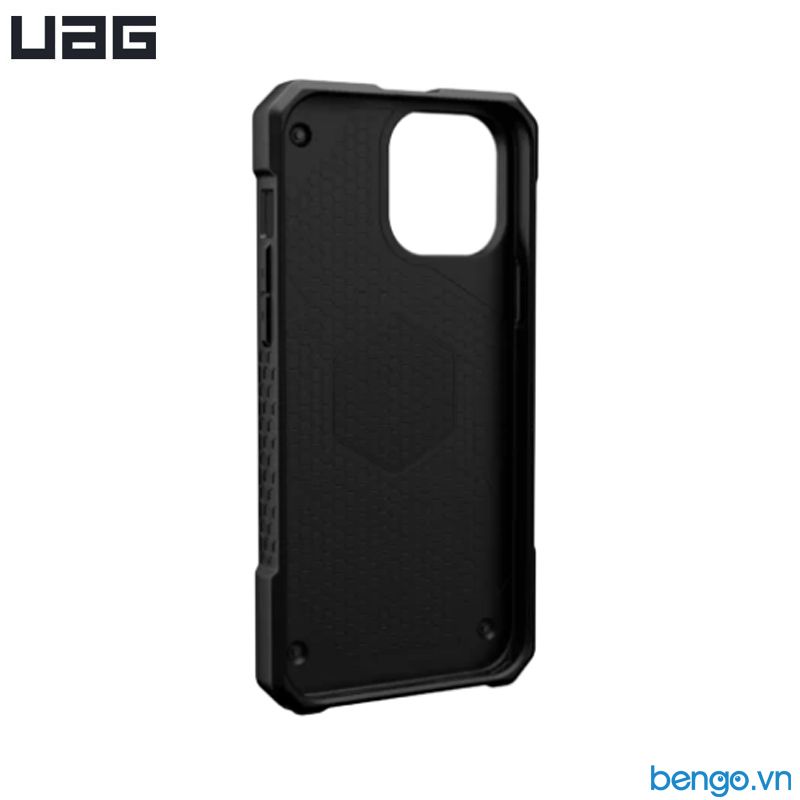 Ốp Lưng iPhone 13 Pro Max UAG Monarch MagSafe Series - Carbon Fiber