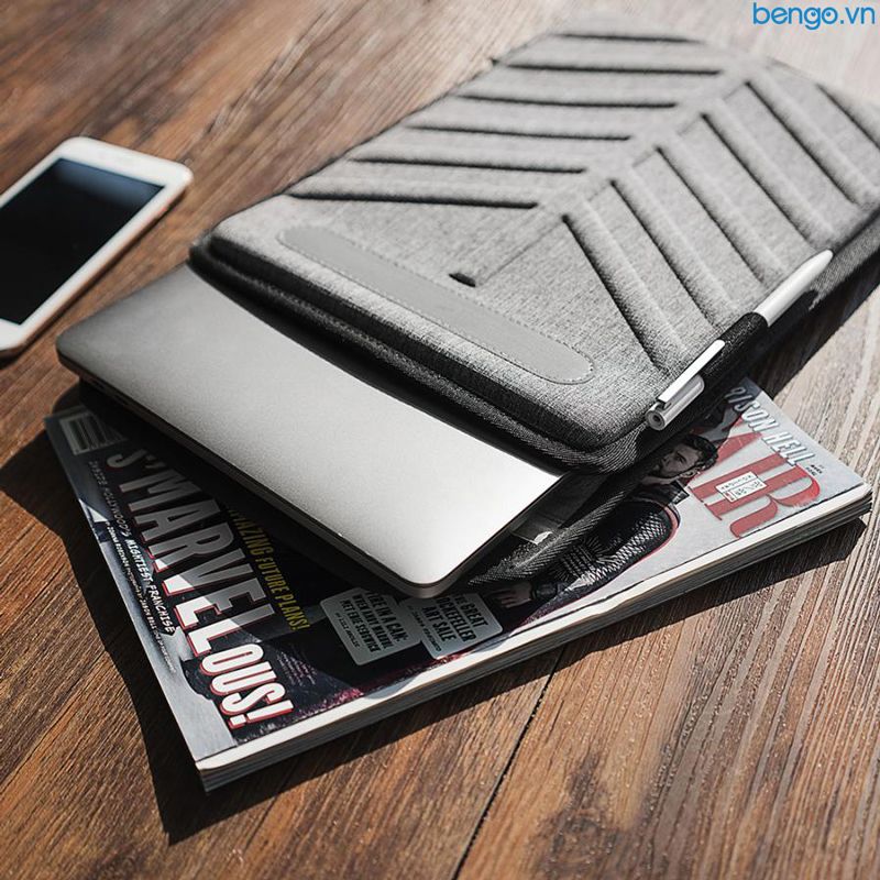 Túi chống sốc MacBook Pro 13″ New TOMTOC (USA) EVA HARD SHELL - A24-C02