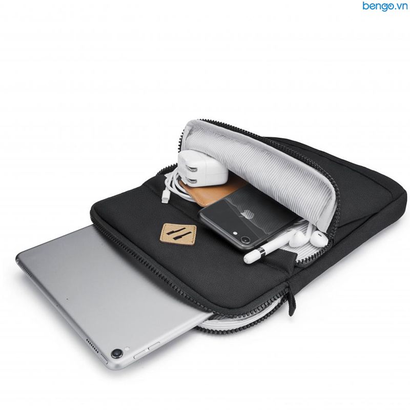 Túi Đeo Chéo Chống Sốc IPad 10.5 - 11inch TOMTOC (USA) Multi Function Shoulder Bags - A20-A01