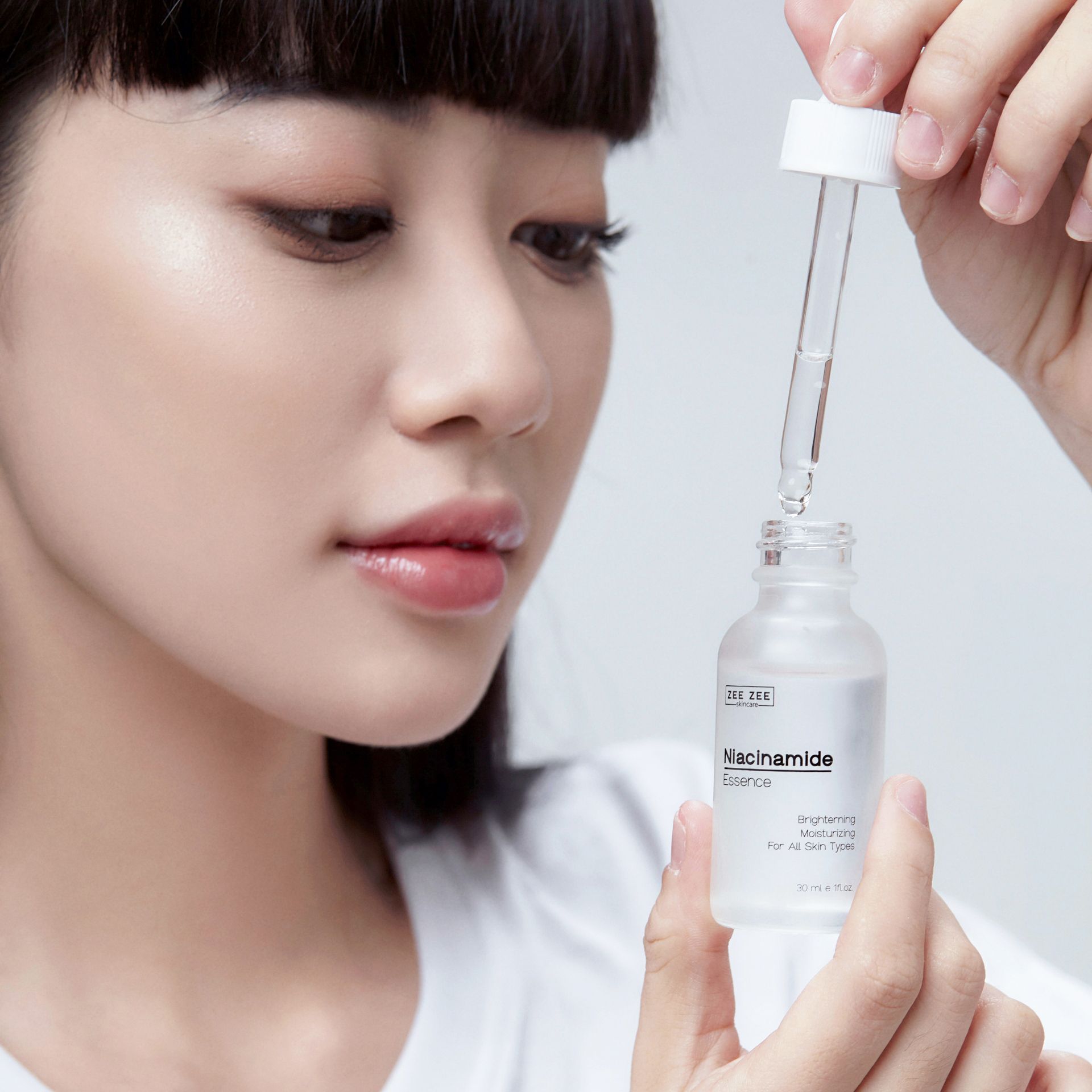 Bộ Đôi Niacinamide, Mugwort Essence ZEE ZEE Skincare - Tinh chất Dưỡng Sáng, Ngừa Mụn Thâm, Mờ Tàn Nhang!