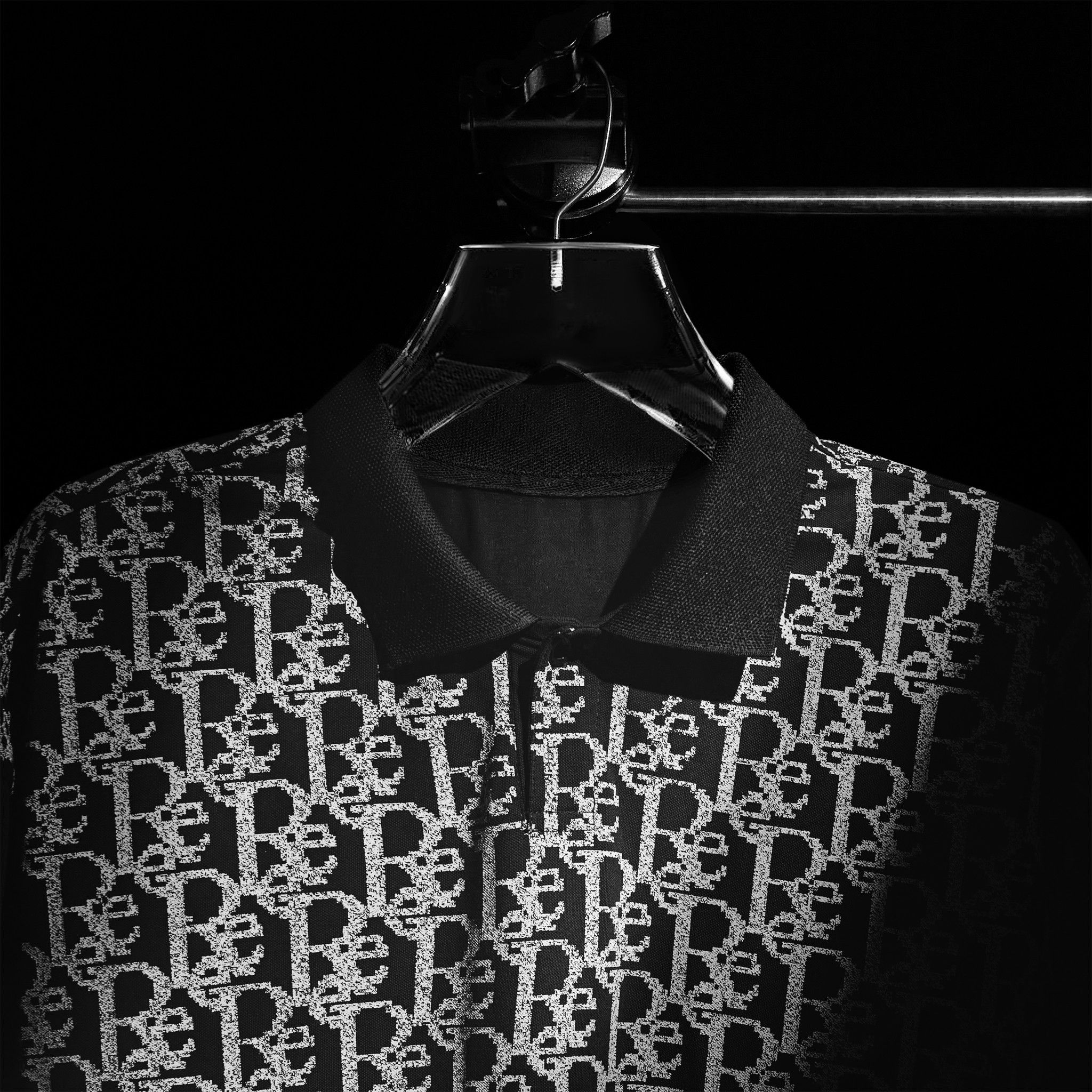 MONOGRAM PIXEL POLO - BLACK