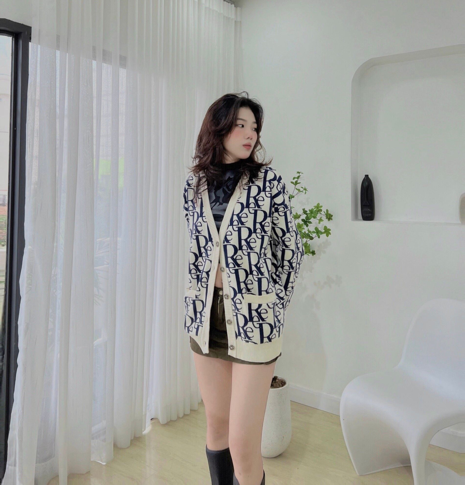  MONOGRAM PIXEL KNIT CARDIGAN - CREAM 