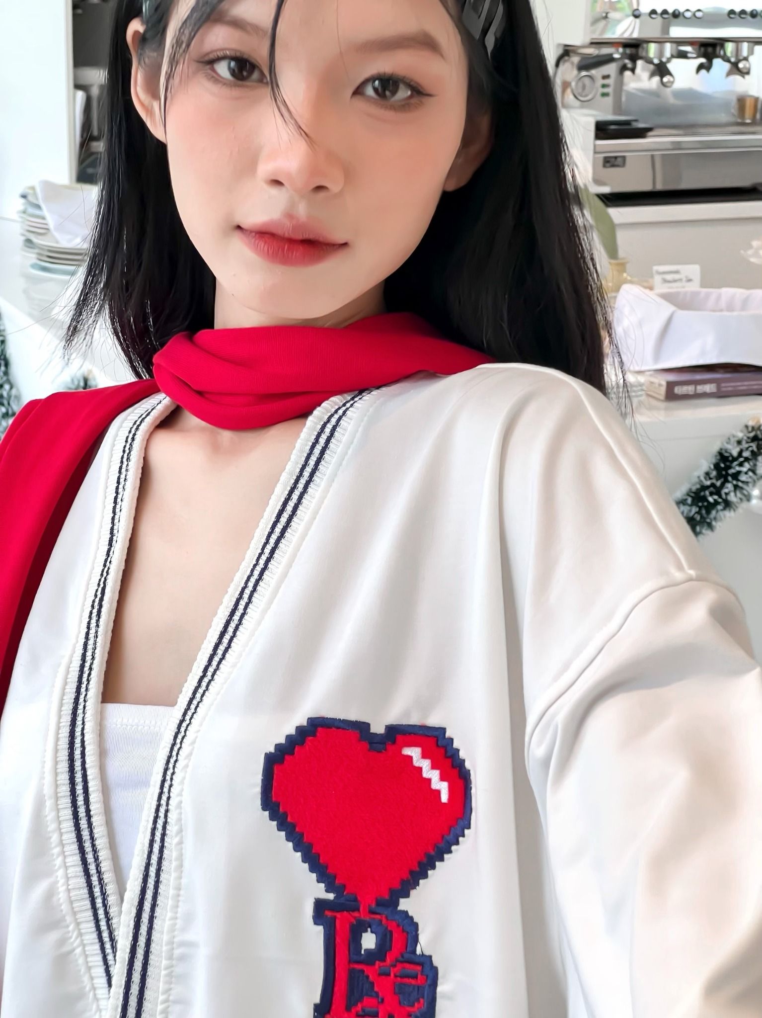 REE HEART CARDIGAN - WHITE