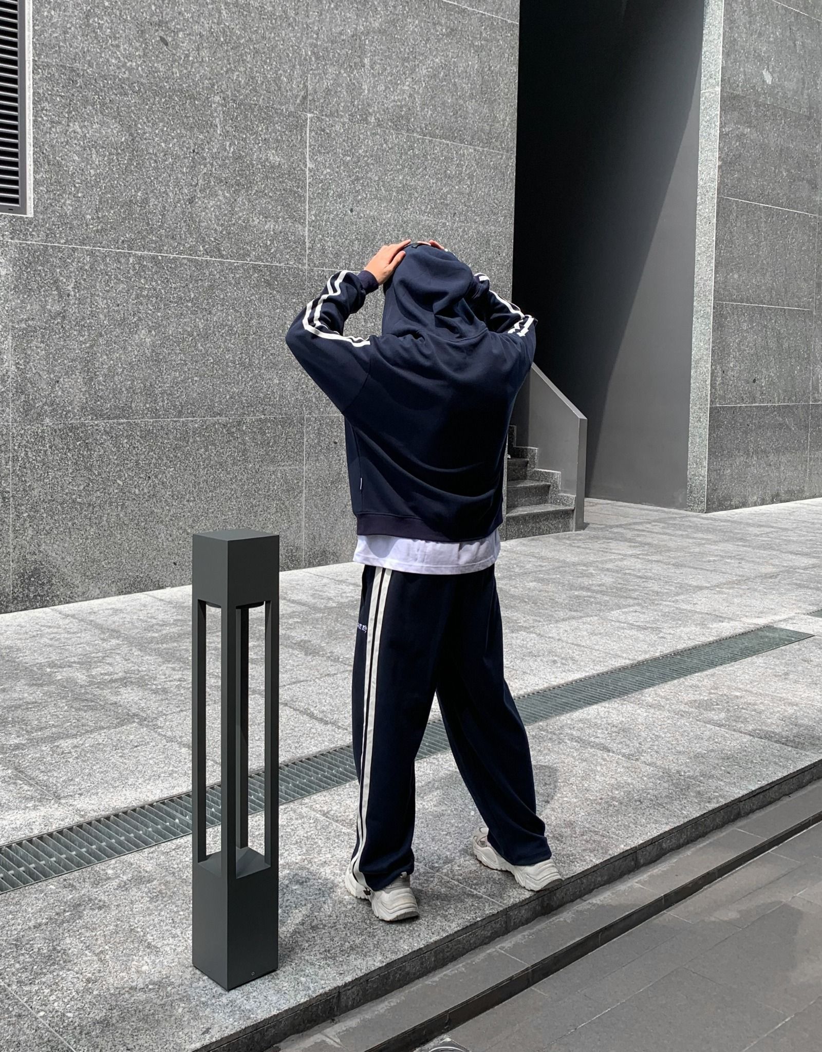 STRIPED TRACK PANTS - NAVY