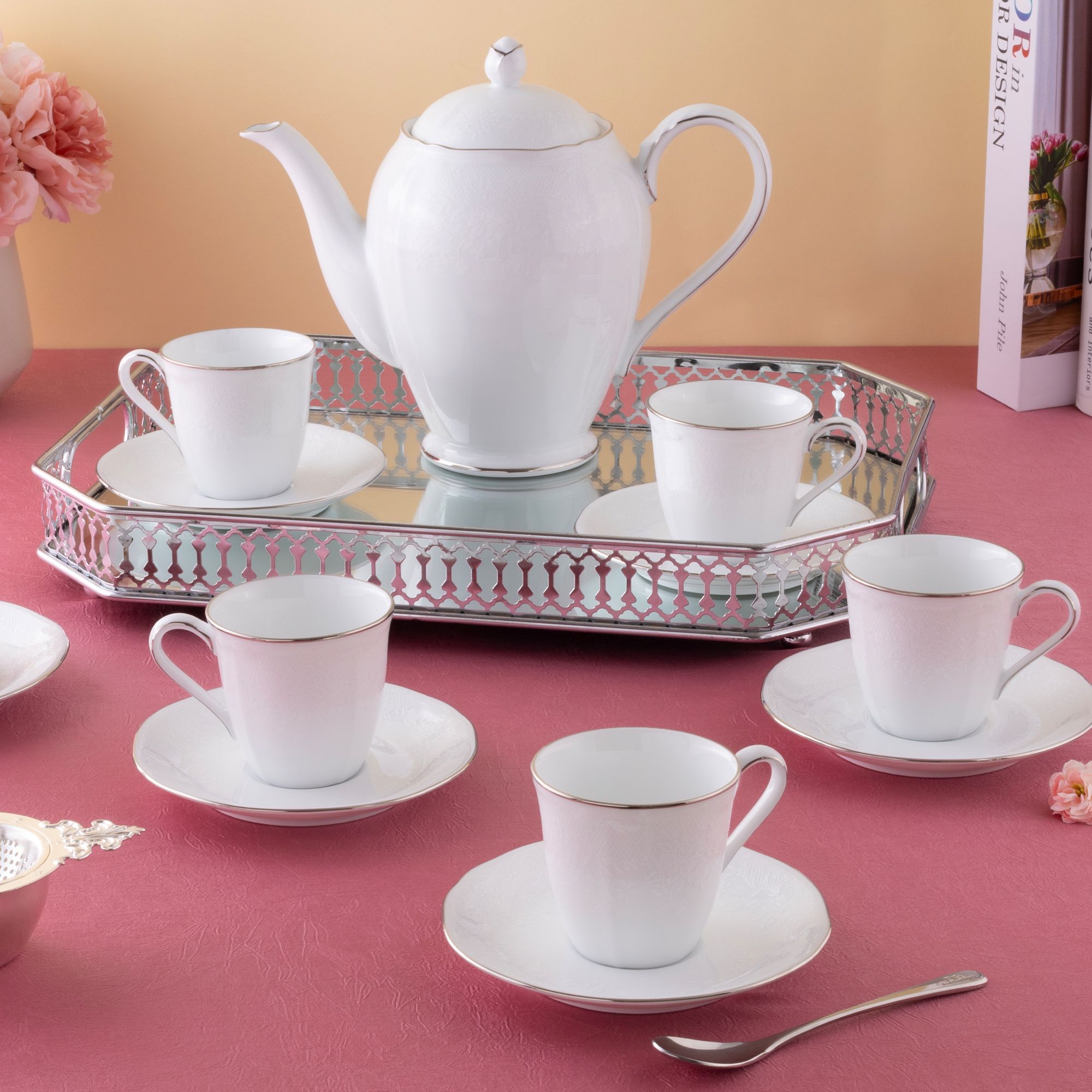  Bộ ấm chén uống trà (tách trà nhỏ 115ml) sứ trắng 13 món | Princess Bouquet Platinum 1661L-T014S 