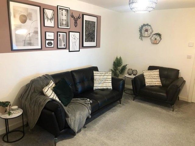 Bộ ghế sofa góc L da giả GT164 Harlan 2m4 x 1m6 màu xanh lá