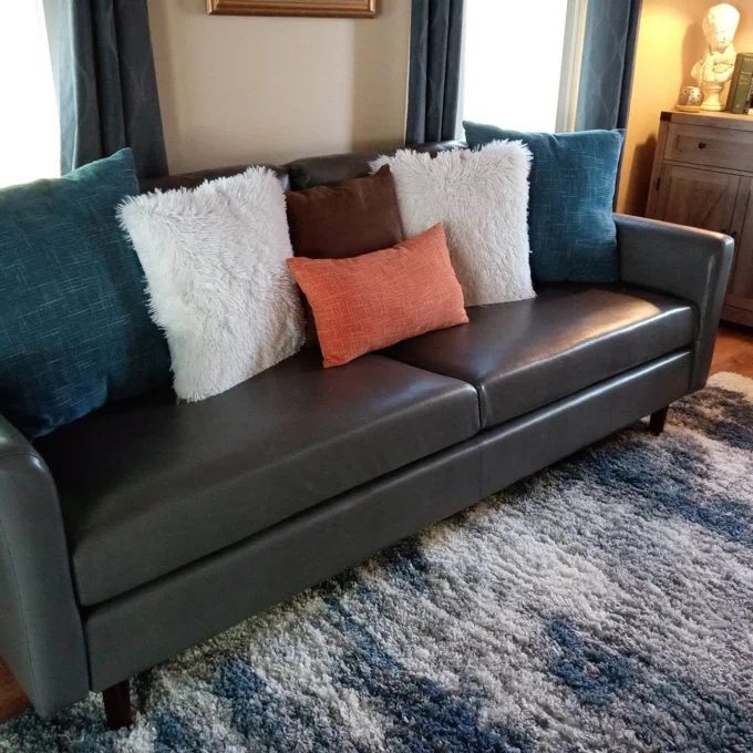 Ghế sofa băng da giả dài 1m9 BT235 Vega cho văn phòng giá rẻ