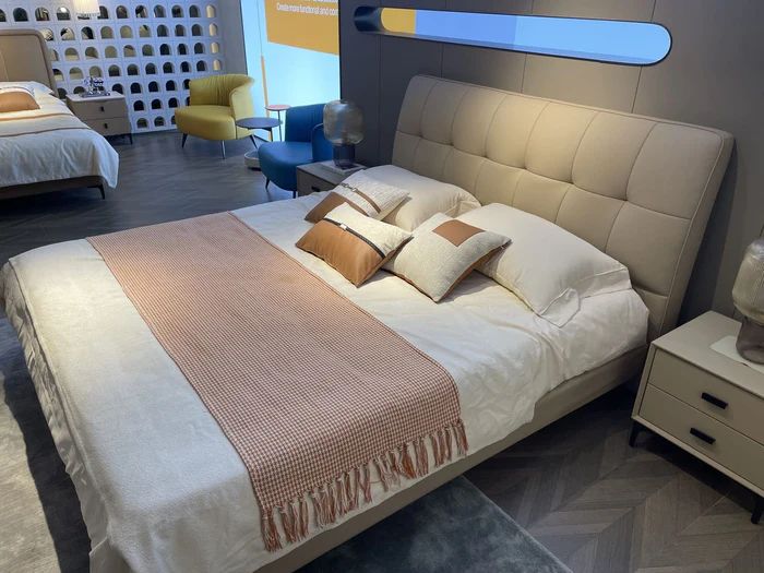 Giường ngủ nhỏ 1m6 x 2m GN70 Weddle vải nỉ màu trắng kem