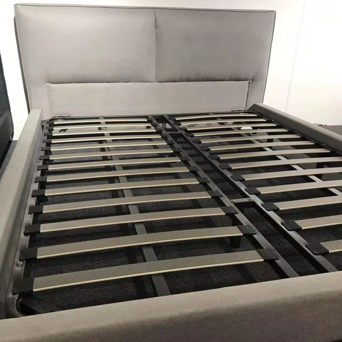 Giường ngủ hiện đại GN75 Rio 1m6 x 2m màu xám vải nhung