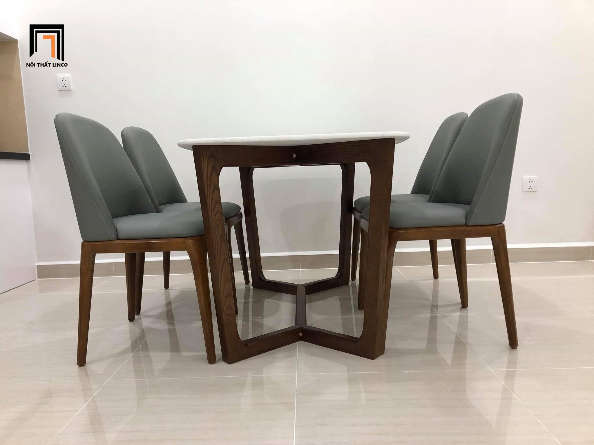 Bộ bàn ghế gỗ cao cấp 40-KH4-G13-B92vs10 ghế ngồi da Pu