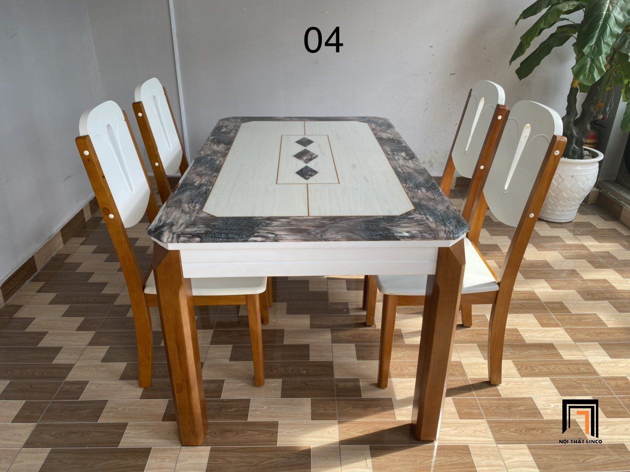 Set bàn ăn 4 ghế mặt đá GF16-BAD4-G304-B354 cho chung cư