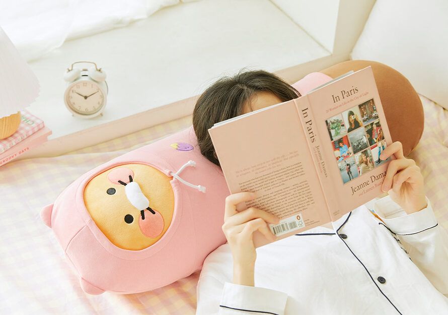 Gối ôm dài (Hoodie Choonsik)