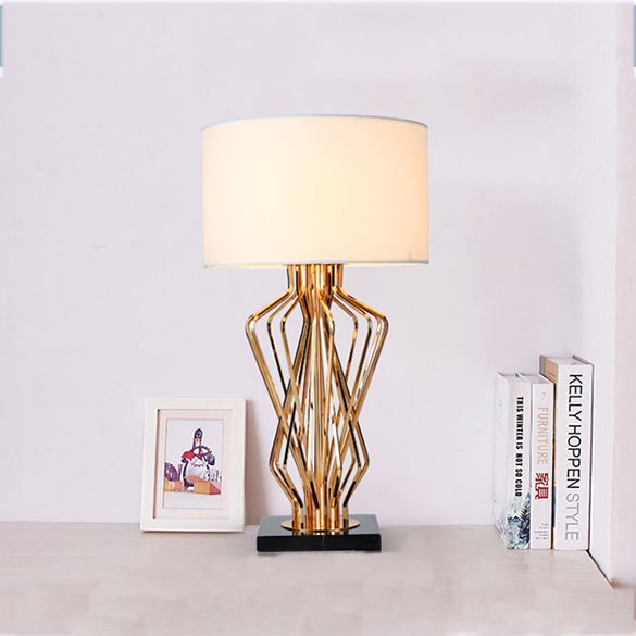 XDB0012 ĐÈN BÀN ĐÁ CẨM THẠCH