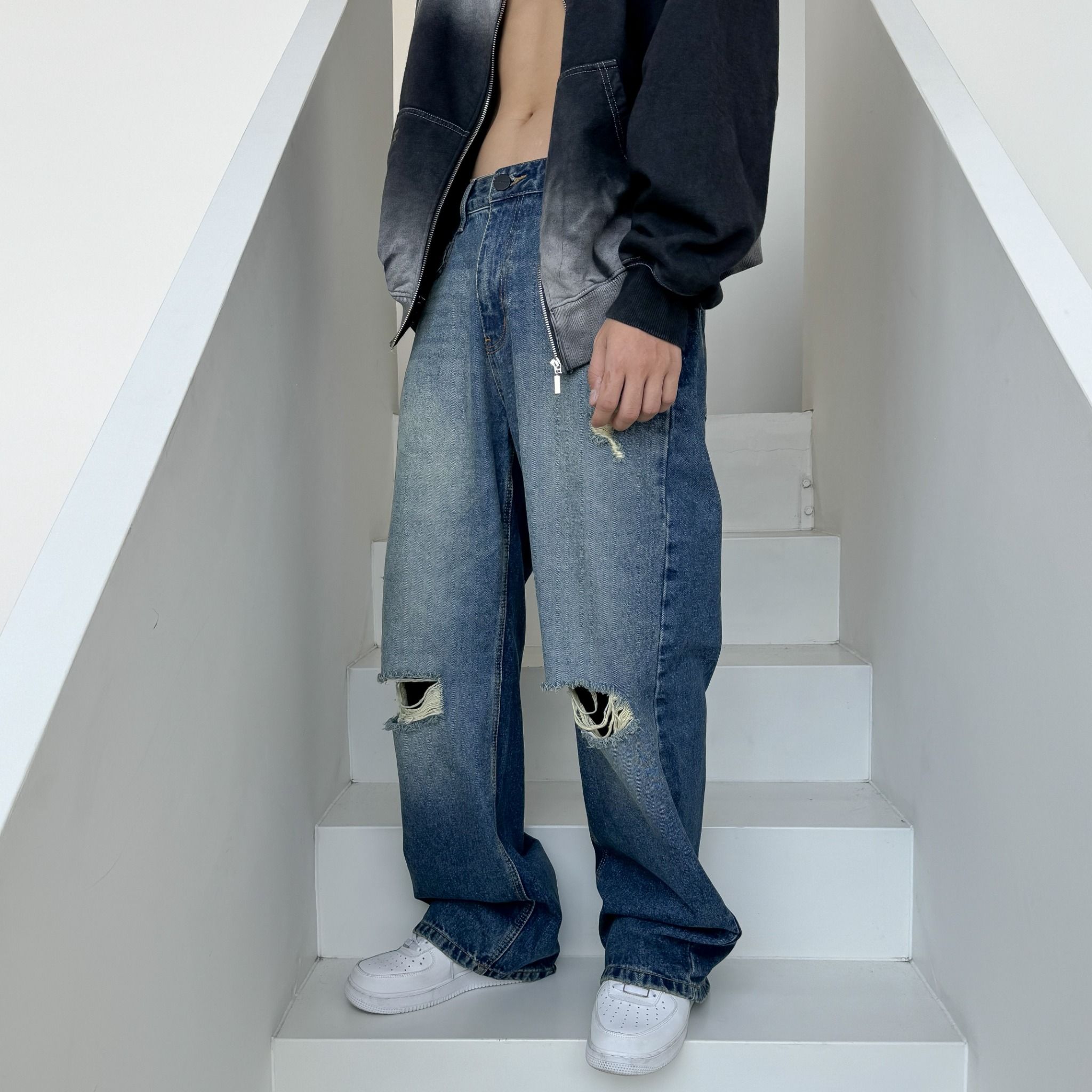 ERG2 - EXTRA REGULAR RIPPED JEANS - VINTAGE BLUE