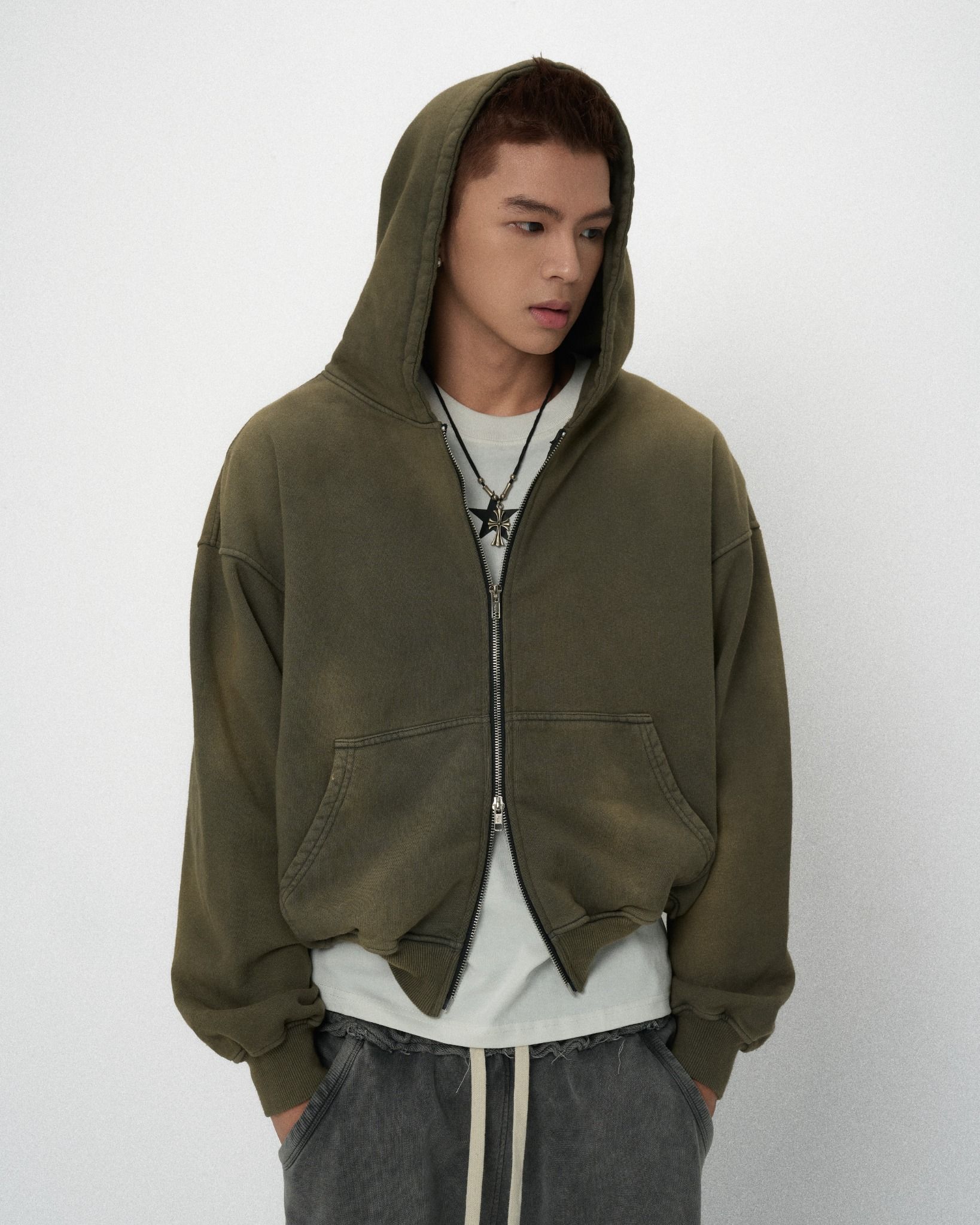 HD9 - 'INTROVERSE' DOUBLE ZIP HOODIE - OLIVE WASH