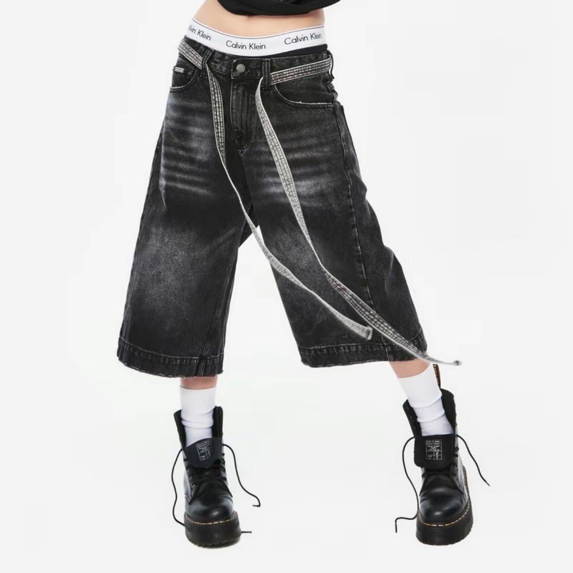 DS1 - SIGNATURE DRAWSTRING - BLACK