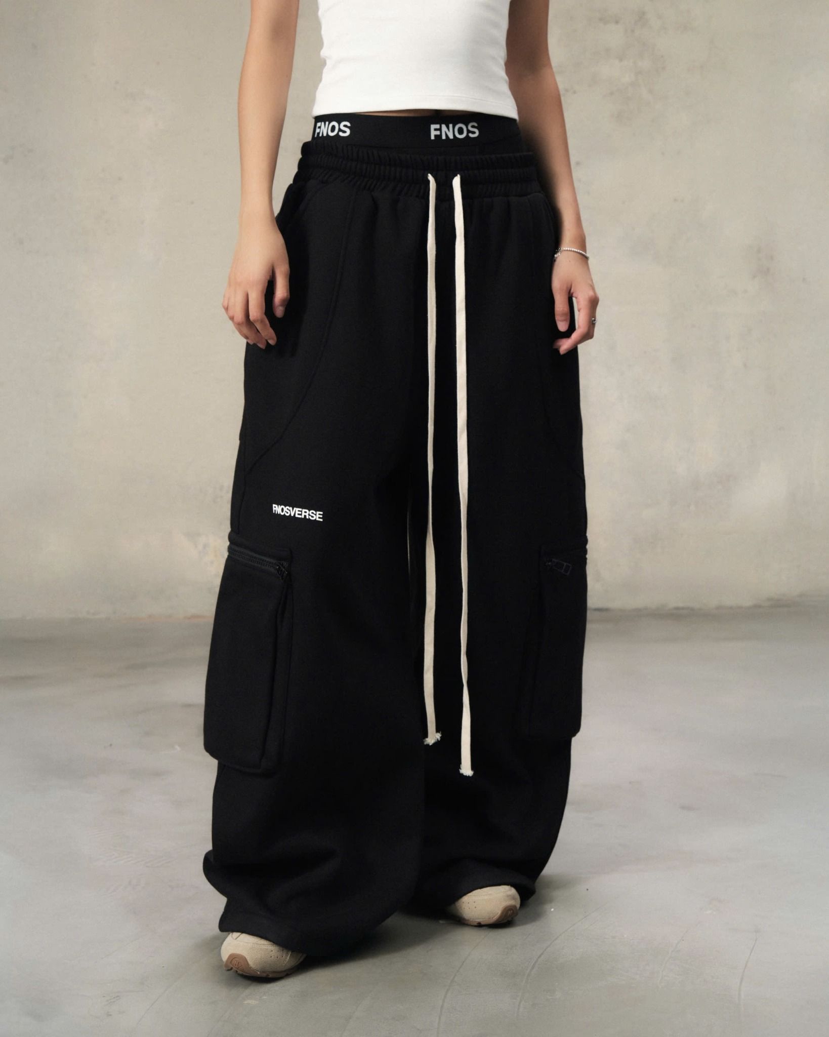 PSP1 - FNOS FERMETURE SWEAT PANTS - BLACK