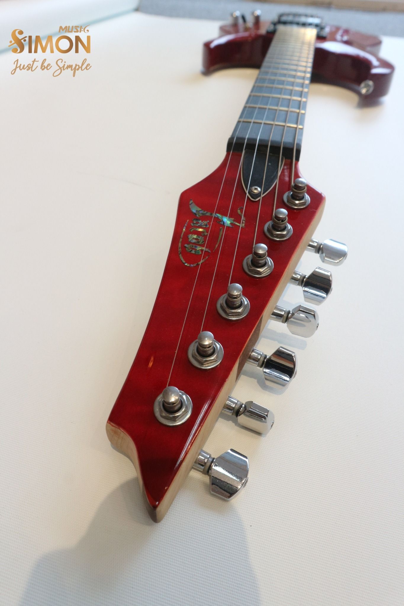 Electric Guitar Jacob JS300